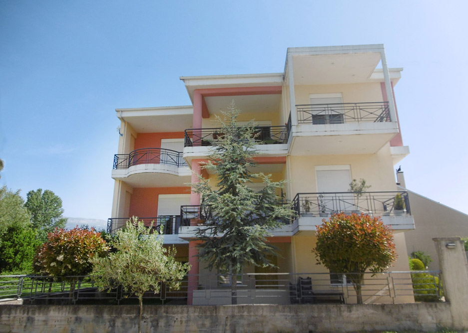ΔΙΩΡΟΦΗ ΟΙΚΟΔΟΜΗ ΜΕ ΥΠΟΓΕΙΟ ΕΞΙ ΔΙΑΜΕΡΙΣΜΑΤΩΝ ΣΤΟΝ ΚΑΤΣΙΚΑ ΙΩΑΝΝΙΝΩΝ